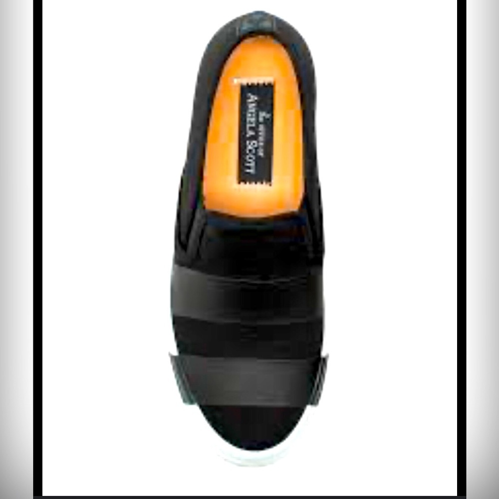 ANGELA, Scott, The Hammonds Two Tone Sneakers in size 9.5